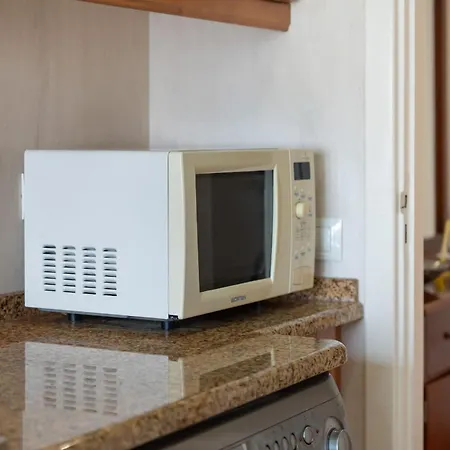 Cosy 2bdr Flat In Downtown By Lovelystay Apartamento Distrito de Faro